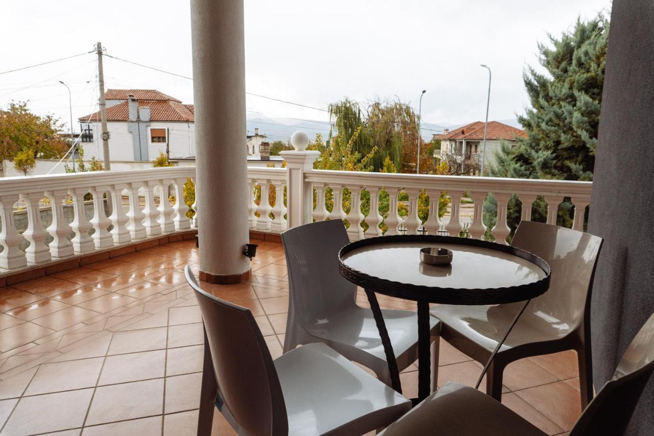 Casta Diva Boutique Hotel Korce Esterno foto